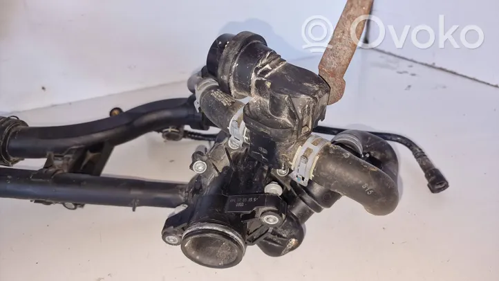 Mercedes-Benz S W223 Boîtier de thermostat / thermostat A2742000715