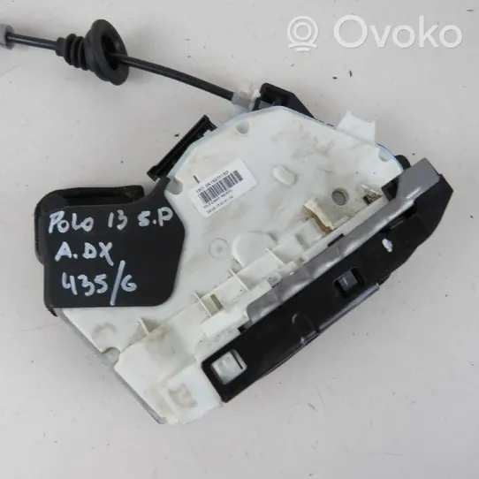 Volkswagen Polo IV 9N3 Serratura portiera anteriore 5K1837016D