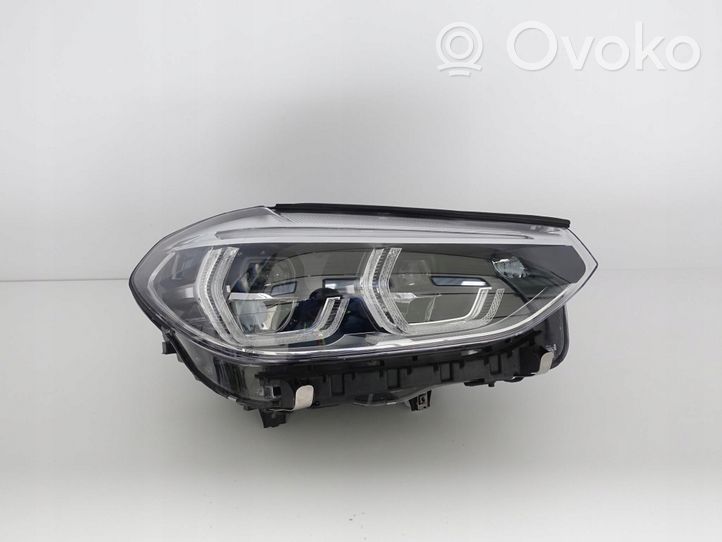 BMW X3 G01 Lampa przednia 8739654