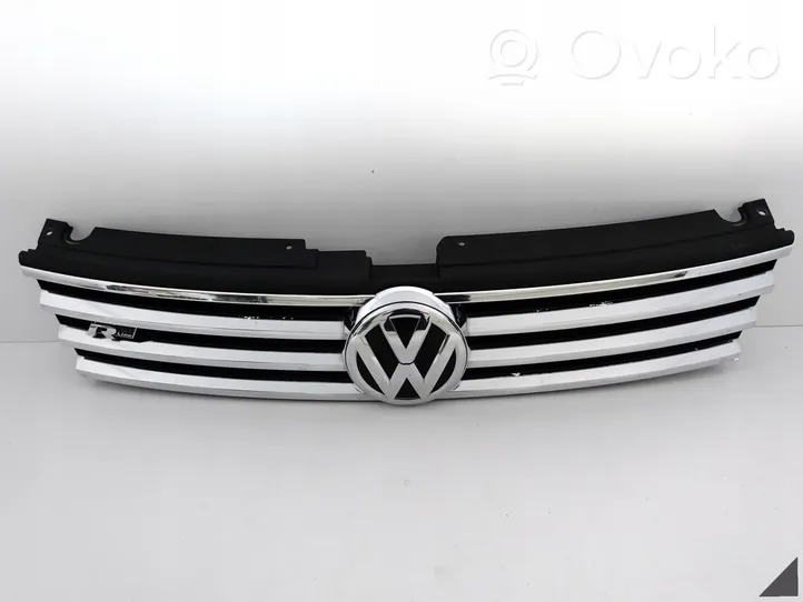 Volkswagen Touareg II Maskownica / Grill / Atrapa górna chłodnicy 7P6853651J