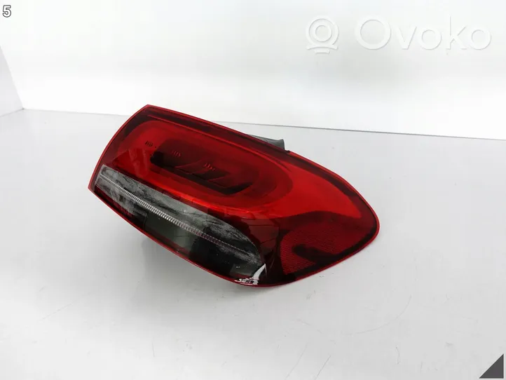 Mercedes-Benz GLA H247 Rear/tail lights 