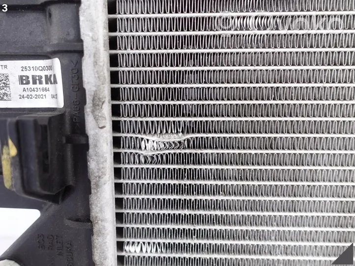 Hyundai i20 (BC3 BI3) Radiateur de refroidissement 25310Q0300