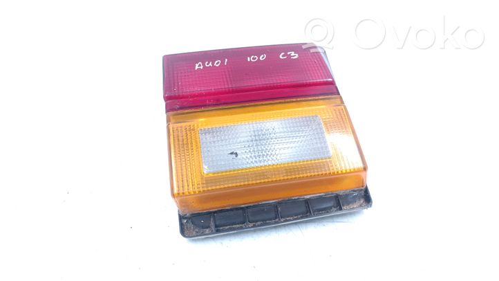 Audi 100 200 5000 C3 Luci posteriori del portellone del bagagliaio 443945226