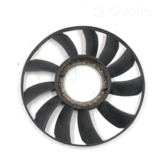 Audi A4 S4 B5 8D Hélice moteur ventilateur 058121301B