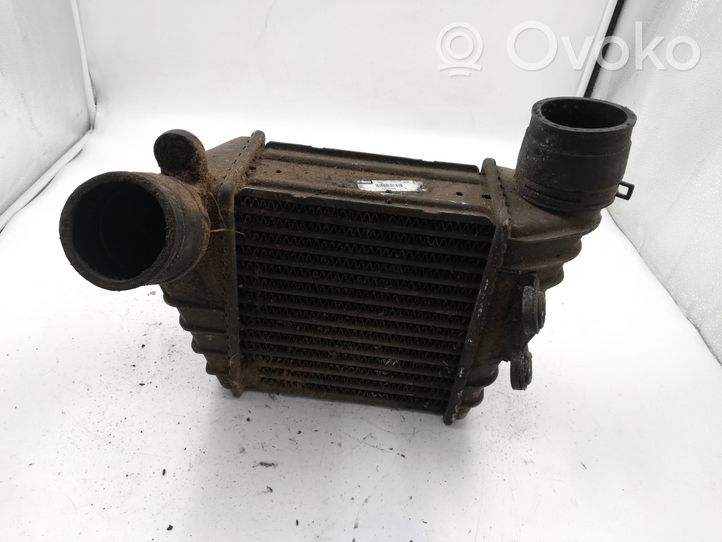 Volkswagen Bora Chłodnica powietrza doładowującego / Intercooler 1J0145805