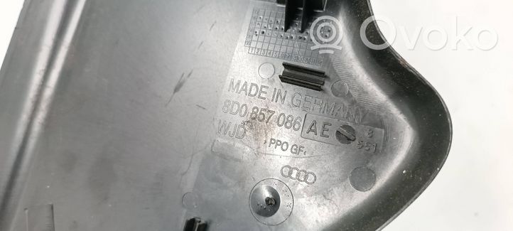 Audi A4 S4 B5 8D Dangtelis saugiklių dėžės 8D0857086