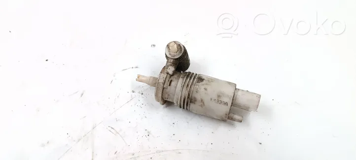 BMW 3 E36 Tuulilasi tuulilasinpesimen pumppu 