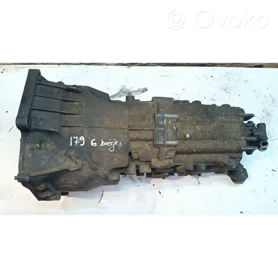 BMW 3 E46 Mechaninė 6 pavarų dėžė 1069401017