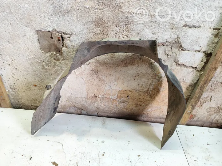 Audi 80 90 B3 Rivestimento paraspruzzi passaruota anteriore 893821172