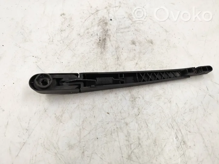 Alfa Romeo Giulietta Rear wiper blade arm 