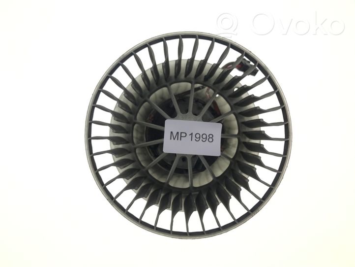 BMW X3 E83 Ventilatore di raffreddamento elettrico del radiatore 0130101609