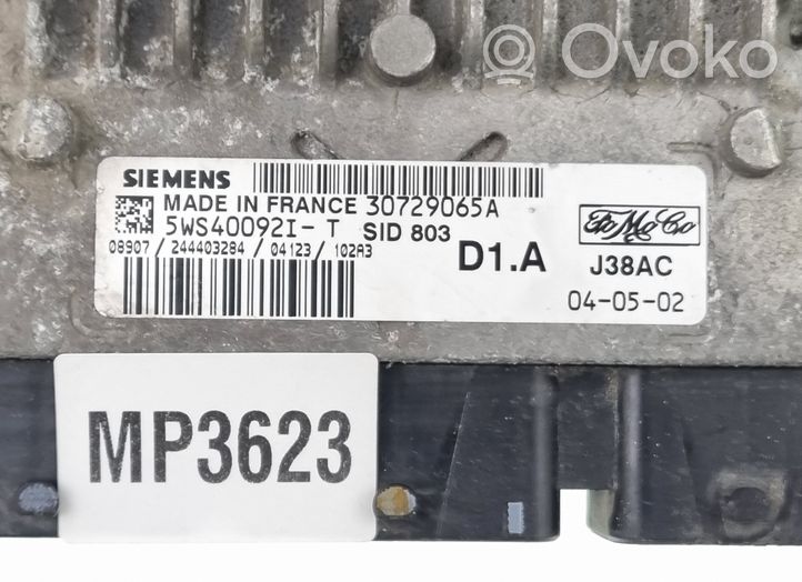 Volvo S40 Calculateur moteur ECU 5WS40092IT