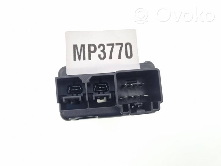 Chrysler Pacifica Connecteur/prise USB 68229840AA