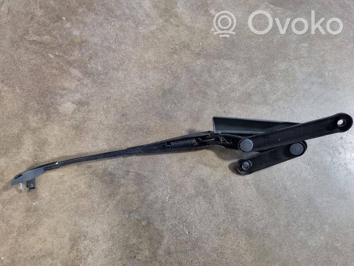 Volkswagen Touareg II Front wiper blade arm 7P0955410B