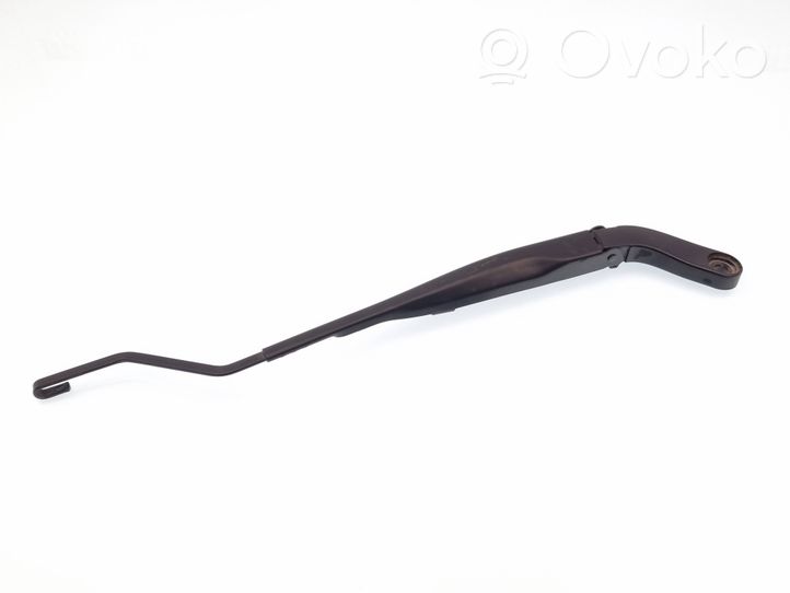 Ram 1500 Rear wiper blade arm P6833892AA