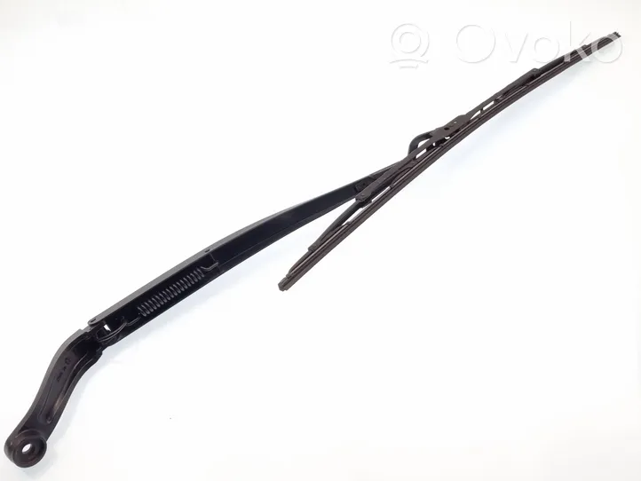 Chrysler Pacifica Windshield/front glass wiper blade 2585T4