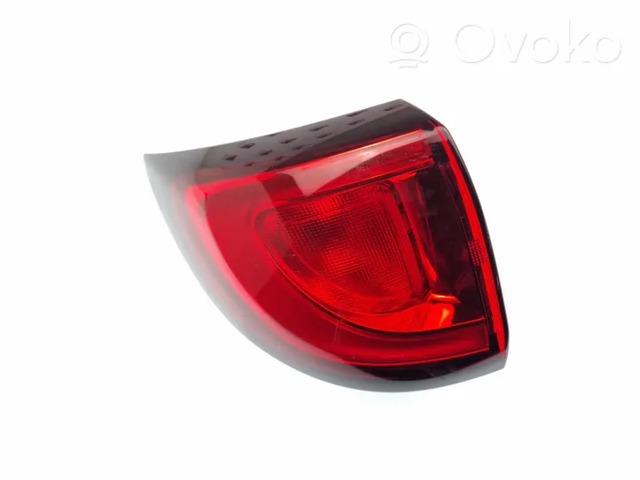 Chrysler Pacifica Rear/tail lights P68229027AB