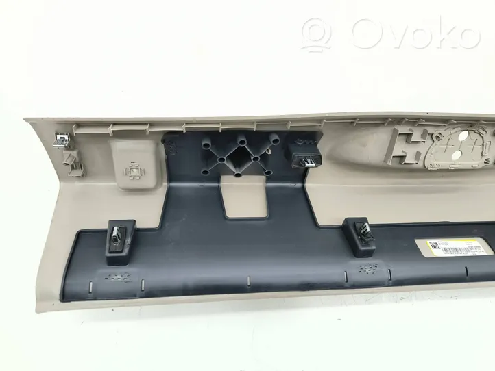 Chrysler Pacifica Rivestimento di protezione sottoporta del bagagliaio/baule 5RH96PD2AE