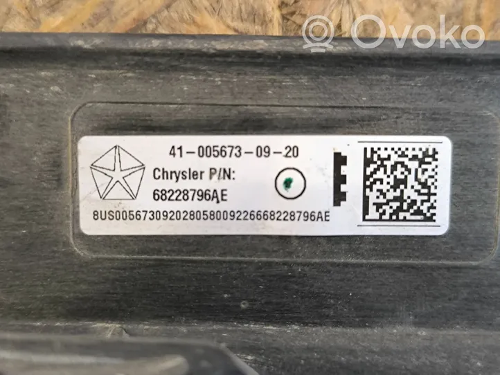 Chrysler Pacifica Moduł / Sterownik drzwi bocznych / przesuwnych 68228796AE