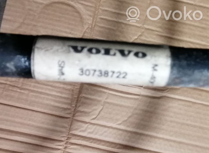 Volvo S60 Ilmastointilaitteen putki (A/C) 30738723