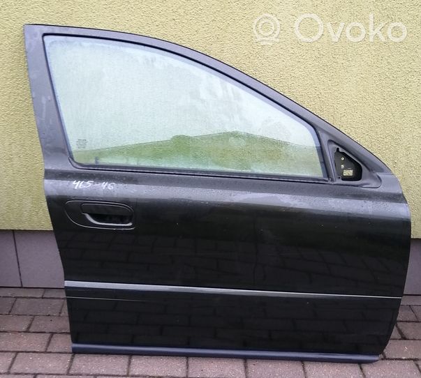 Volvo V70 Drzwi przednie 