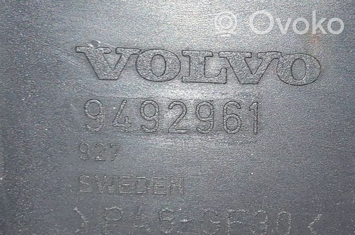 Volvo V70 Moldura del radiador 9492961