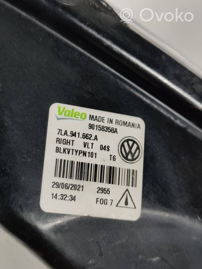 Volkswagen Multivan T6 Światło przeciwmgłowe przednie 7LA941662A