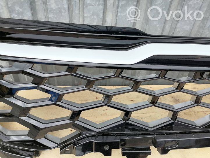 KIA Sportage Grille calandre supérieure de pare-chocs avant 863A1R2CB0