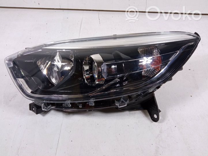 Renault Captur Lampy przednie / Komplet 260603859R