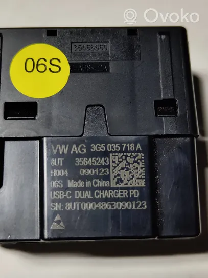 Volkswagen PASSAT B8 USB savienotājs 3G5035718A