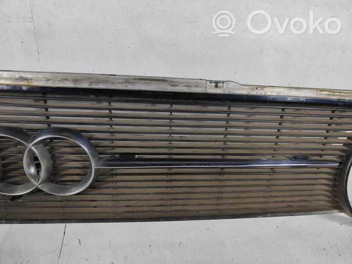 Audi 80 B1 Atrapa chłodnicy / Grill 823853655