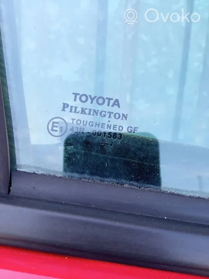 Toyota Yaris Porte avant 