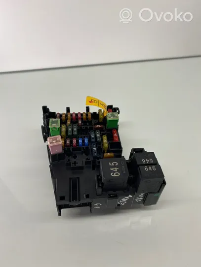 Audi A3 S3 8V Fuse module 5Q0937615C