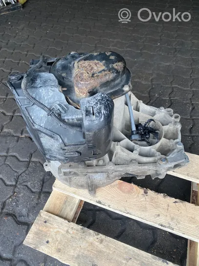 Ford Fiesta Manual 5 speed gearbox CA6R7002LBA