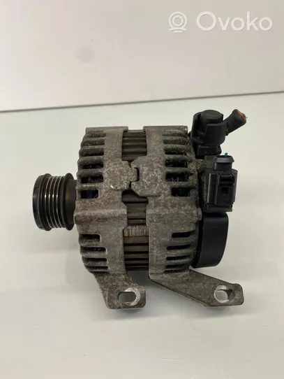 Volvo V70 Generator/alternator 0121615005