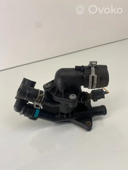 Ford Focus Termostato/alloggiamento del termostato CM5G9K478FA