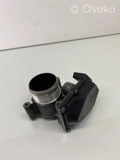 Volkswagen Tiguan Throttle valve 03L128063R