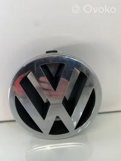 Volkswagen Polo Valmistajan merkki/logo/tunnus 1J5853601