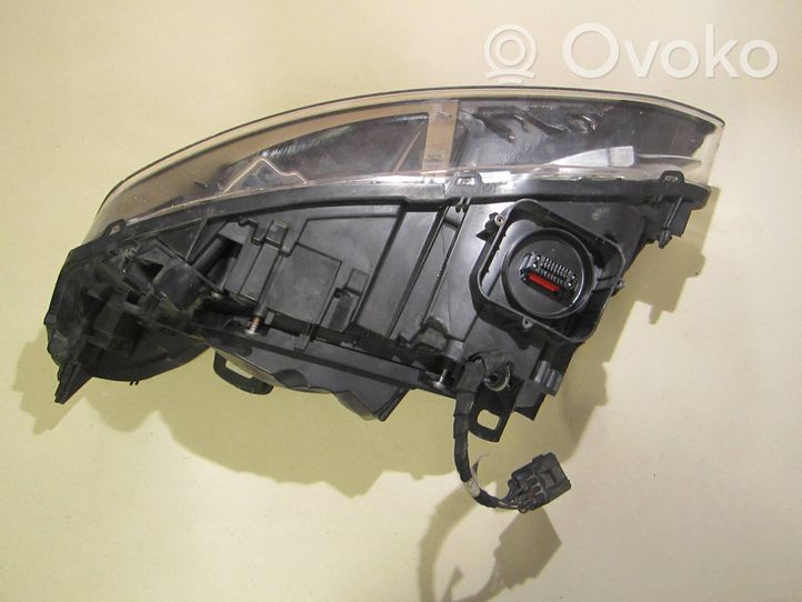 Volvo XC60 Lampa przednia 31395897