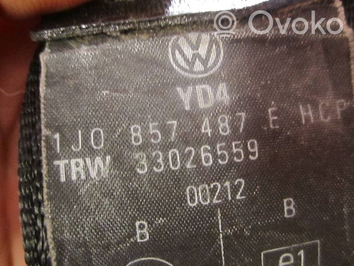 Volkswagen Golf IV Middle seatbelt (rear) 1J0857487E