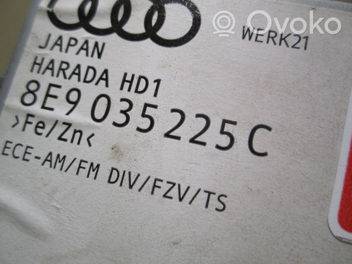 Audi A4 S4 B6 8E 8H Amplificateur d'antenne 8E9035225C