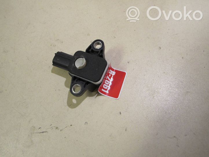 Audi A4 S4 B7 8E 8H Sensore d’urto/d'impatto apertura airbag 8P0955557