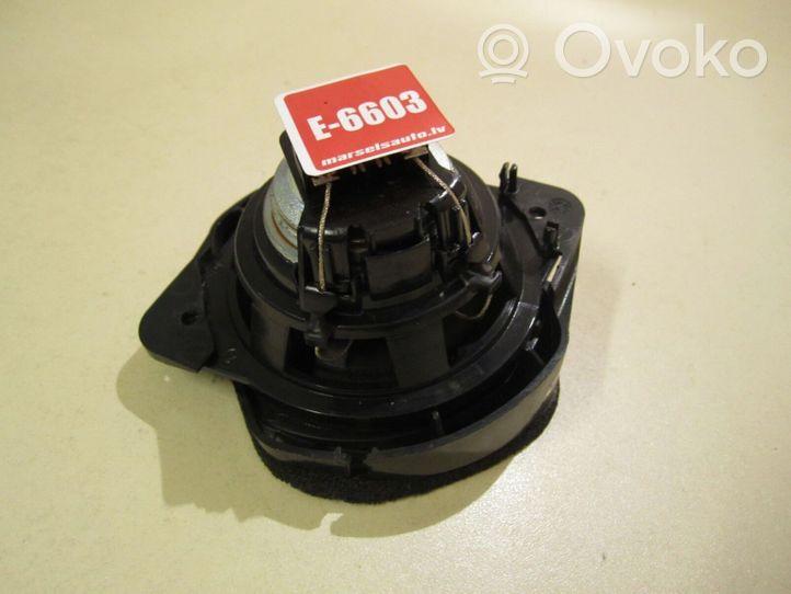 Audi A6 S6 C6 4F Takaoven kaiutin 4F9035411