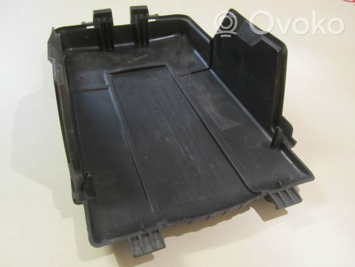 Volkswagen Golf V Coperchio/tappo della scatola vassoio della batteria 1K0915443A