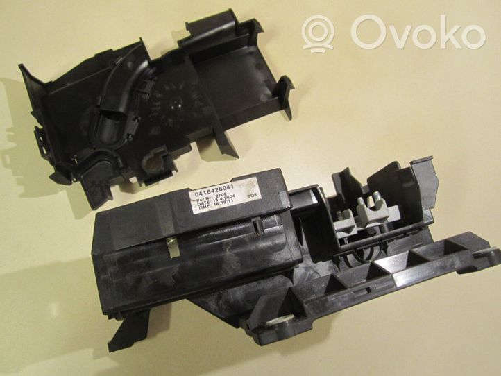 Volkswagen Touareg I Module de fusibles 7L0937548A