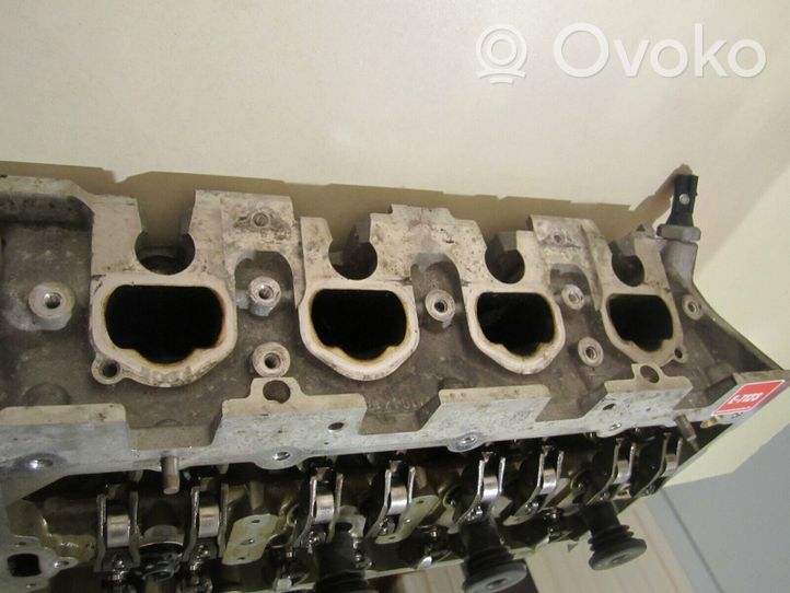 Volkswagen Jetta VI Engine head 04E103404H