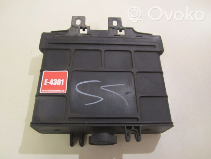 Volkswagen Bora Module de contrôle de boîte de vitesses ECU 01M927733JS