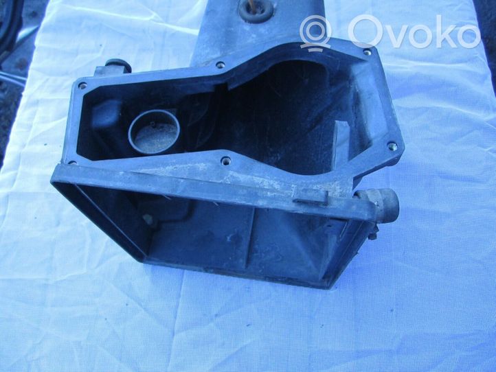 Audi 100 200 5000 C3 Boîtier de filtre à air 034133837AL