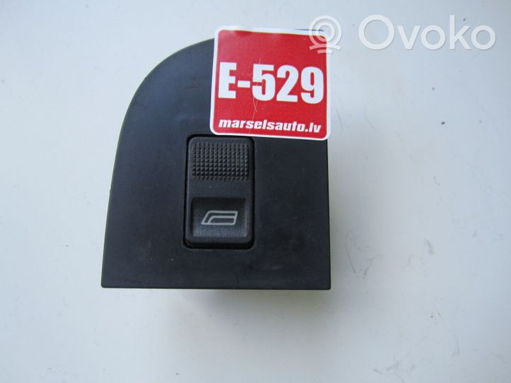 Audi V8 Interruttore di controllo dell’alzacristalli elettrico 441959528