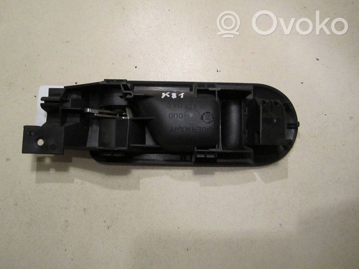 Volkswagen PASSAT B5 Priekinė atidarymo rankenėlė vidinė 3B1837114C